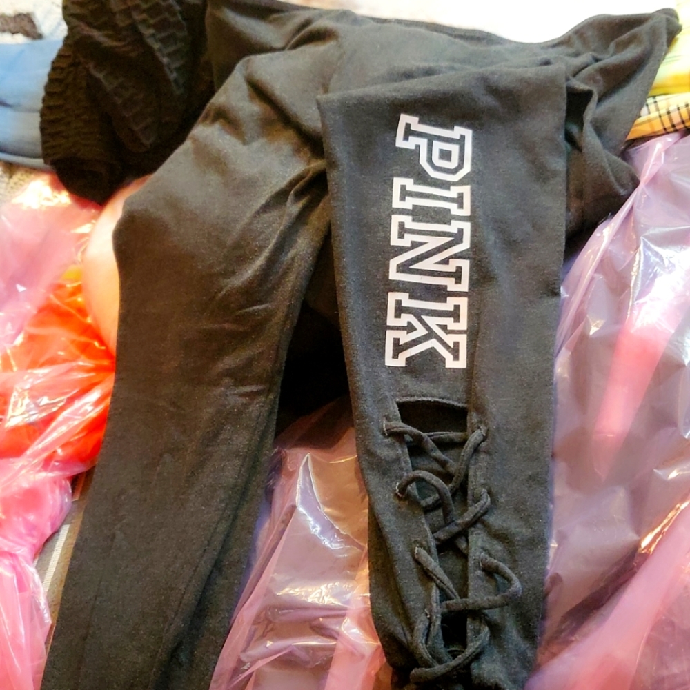 VS leggings